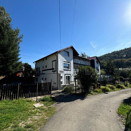 Hotel Casa David à Buşteni Extérieur photo
