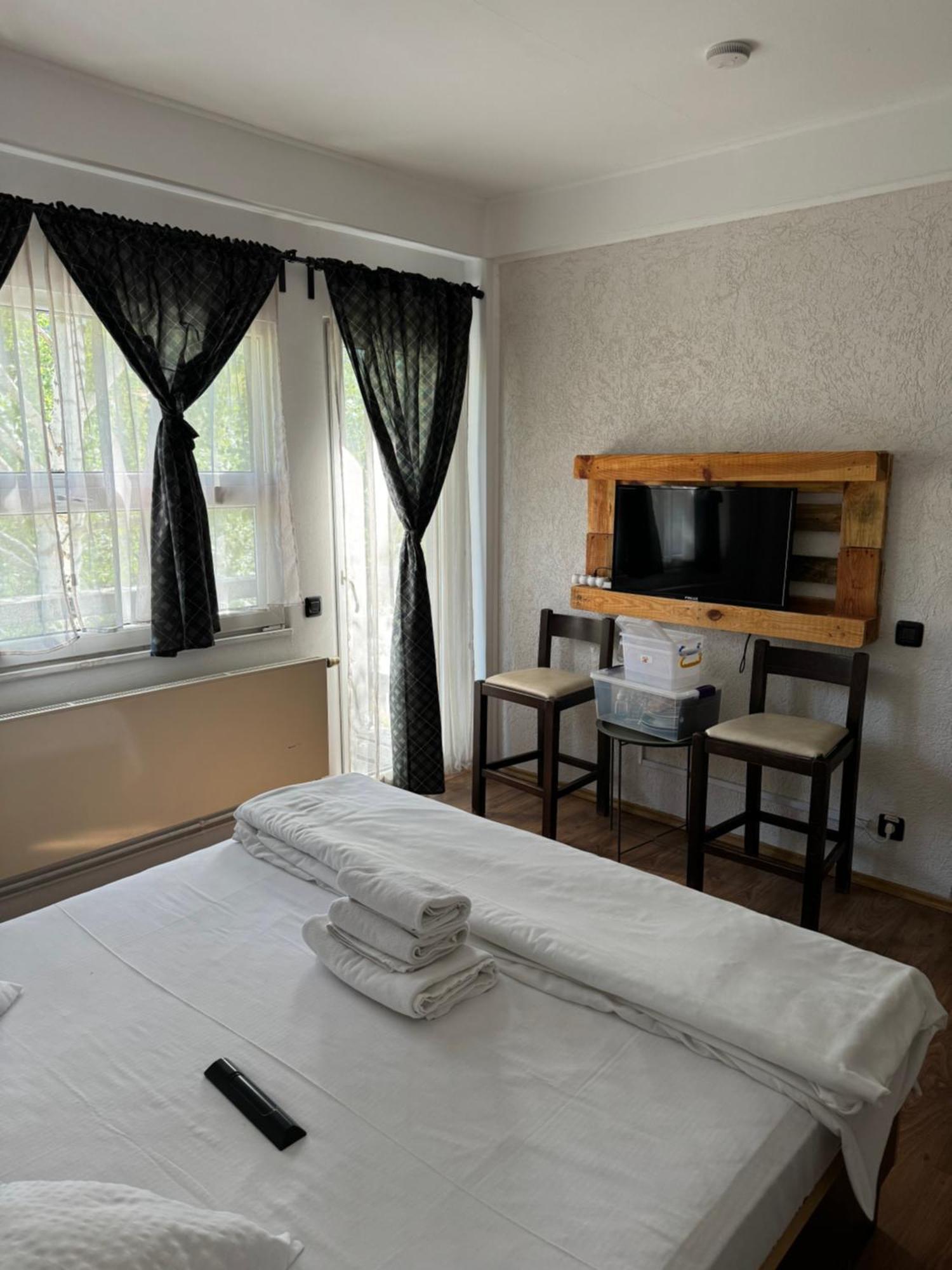 Hotel Casa David à Buşteni Extérieur photo